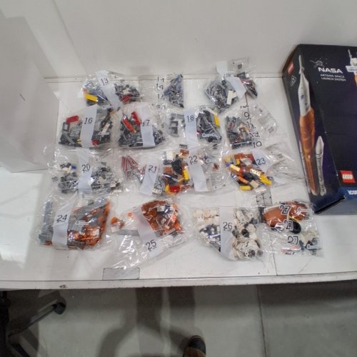 3601PC LEGO ICONS NASA ARTEMIS SPACE LAUNCH SYSTEM - MULTI-COLOUR (MODEL: ‎10341) image 3