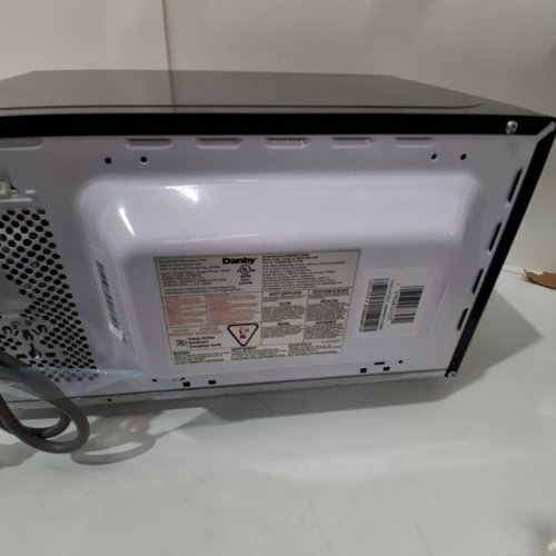 DANBY COUNTERTOP MICROWAVE - 0.7 CU.FT. - BLACK (MODEL: DBMW0721BBB) image 8