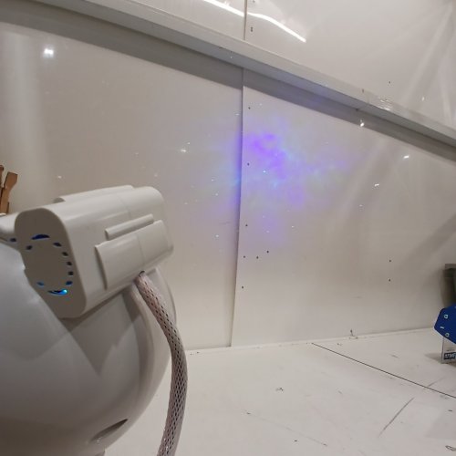ASTRONAUT STARRY NEBULA SKY PROJECTOR WITH STAND - STAR/GALAXY MULTICOLOUR image 2