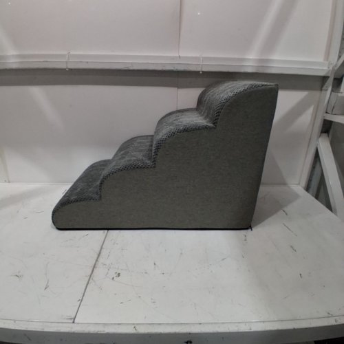 GOGOBUNNY WATERPROOF HIGH DENSITY FOAM CURVED DOG STAIRS - 28" X 19" - GREY image 4
