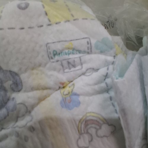 40PK PAMPERS SWADDLERS DIAPERS - NEWBORN SIZE image 2
