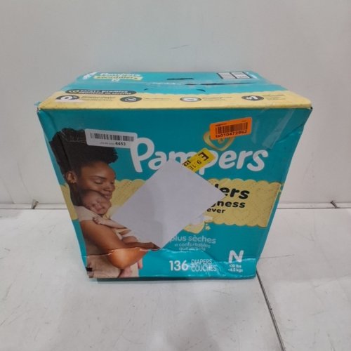 40PK PAMPERS SWADDLERS DIAPERS - NEWBORN SIZE image 4