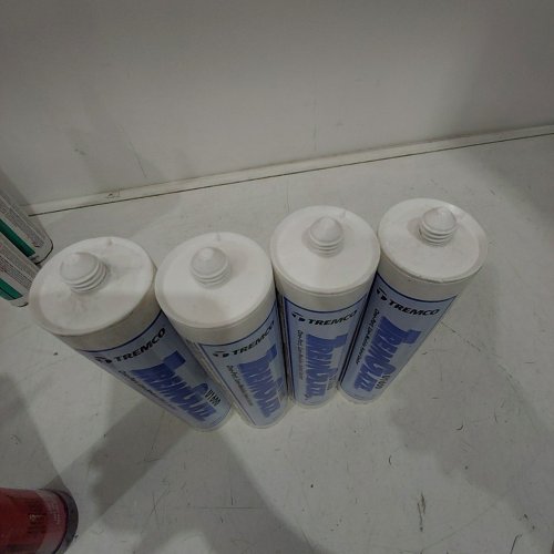 4PK TREMCO TREMGLAZE U1600 HIGH-PERFORMANCE LOW-MODULUS HYBRID SEALANT - 10.1 OZ - WHITE image 3