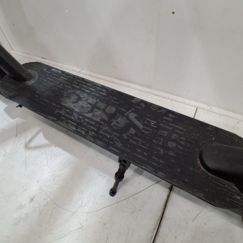 ISCOOTER W3 ELECTRIC SCOOTER - 19MPH - BLACK (MODEL: 3W) image 5