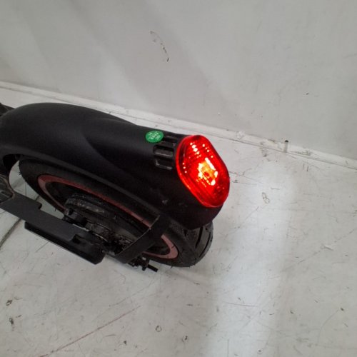 ISCOOTER W3 ELECTRIC SCOOTER - 19MPH - BLACK (MODEL: 3W) image 6