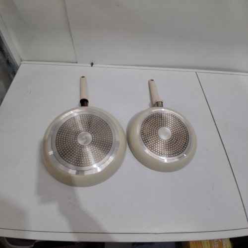 2PC GREENPAN RIO ADVANCED CERAMIC NONSTICK FRYING PANS - 12" & 10" - CREAM (MODEL: B258) image 5