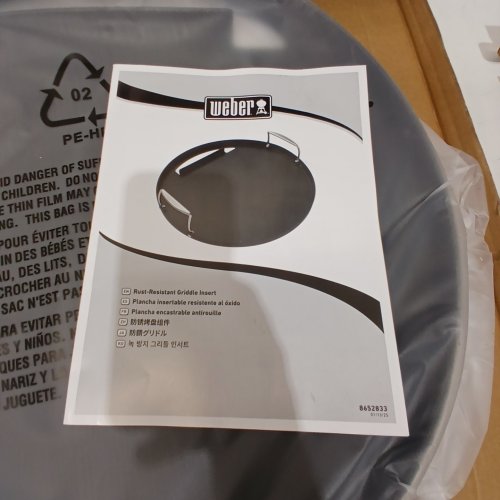 WEBER RUST-RESISTANT GRIDDLE INSERT - 22" - BLACK image 2