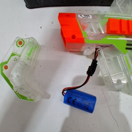 ZURU XSHOT HYPER GEL GLOW NIGHT STRIKE BLASTER - GREEN image 2