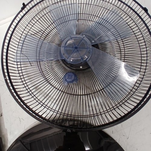 WESTINGHOUSE ADJUSTABLE HEIGHT OSCILLATING PEDESTAL FAN - 16" - BLACK/BLUE (MODEL: WSFSB1601BL) image 5