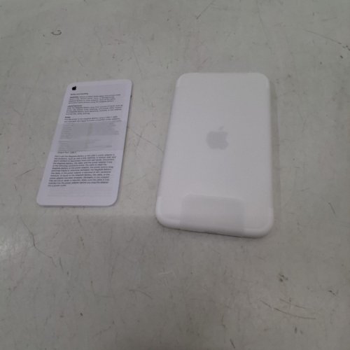 APPLE IPHONE AIR MAGSAFE BATTERY PACK - 12W FAST WIRELESS CHARGING - WHITE (MODEL: A3385) image 2