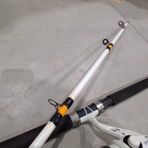 BPS KING KAT ROD AND REEL SPINNING COMBO - 4:4:1 - HEAVY ACTION - 11FT (MODEL: CBK1180HS-2) image 2