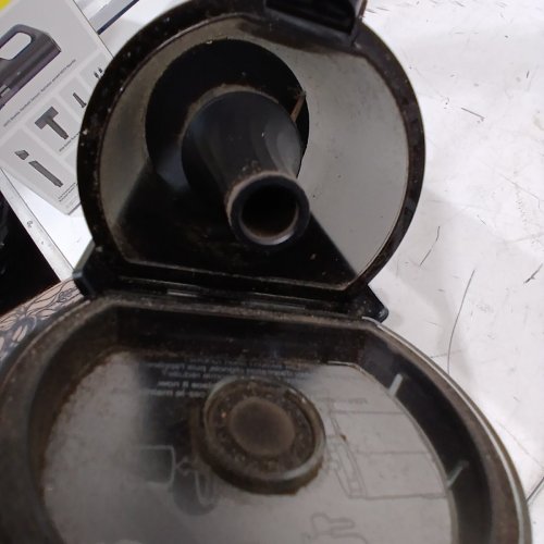 HOTO BLOWVAC HANDHELD VACUUM WITH ACCESSORIES - BLACK (MODEL: 2035018) image 4