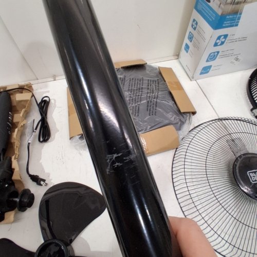 BLACK + DECKER STAND FAN WITH REMOTE - 16" DIAMETER - BLACK (MODEL: BFSR16B-01) image 4