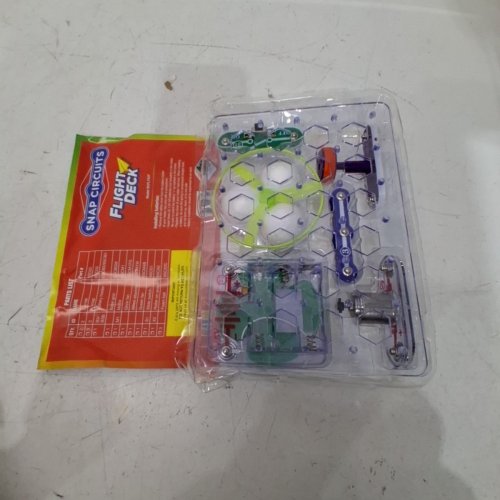 5-IN-1 SNAP CIRCUITS SCIENCE STEM ELECTRONICS FLIGT DECK ACTIVITY KIT - MULTICOLOR (MODEL:SCFLTKIT) image 2