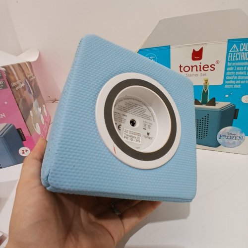 TONIES ELSA STARTER SET FROM DISNEY'S FROZEN - WITH TONIEBOX AUDIO PLAYER, FROZEN TONIE (ELSA) - LIGHT BLUE (MODEL: 10003) image 5
