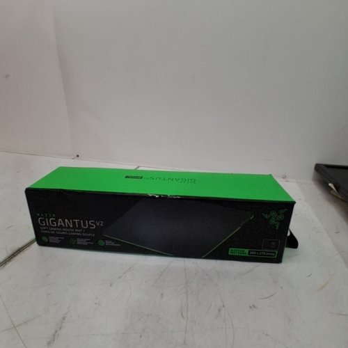 RAZER GIGANTUS V2 CLOTH GAMING MOUSE PAD - MEDIUM (10"X14") image 2