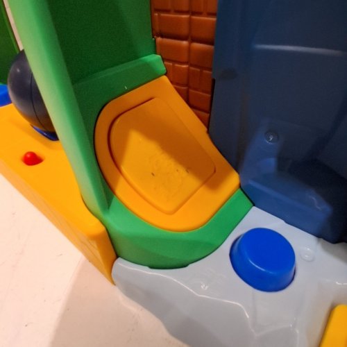 FISHER-PRICE LITTLE PEOPLE MY MARIO ADVENTURE PLAYSET WITH SOUNDS/MUSIC - FOR KIDS 18 MONTHS AND UP - (MODEL: JNP54-9633) image 4