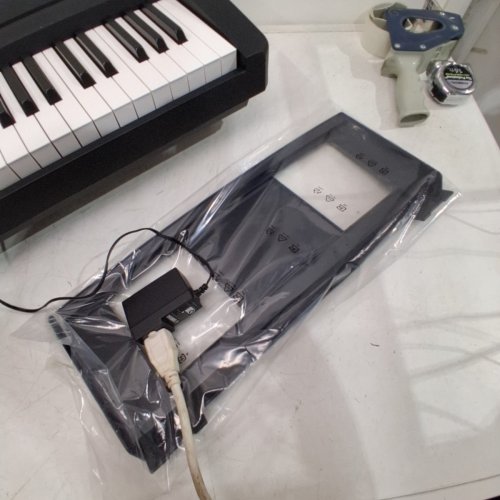 YAMAHA P45B ENTRY LEVEL 88-KEY WEIGHTED ACTION DIGITAL PIANO - BLACK (MODEL: P-45B) image 4