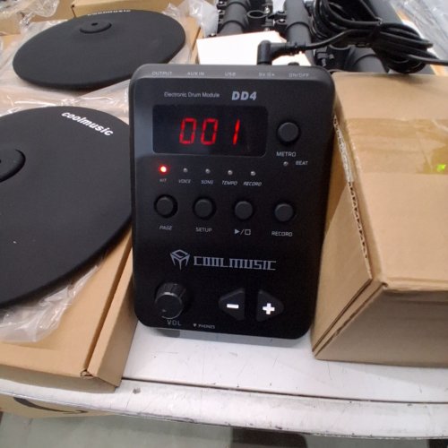 COOLMUSIC DD4 ELECTRONIC DRUM KIT WITH REALISTIC KICK PEDAL AND DRUM MODULE WITH PRESETS - BLACK (MODEL: DD4) image 2