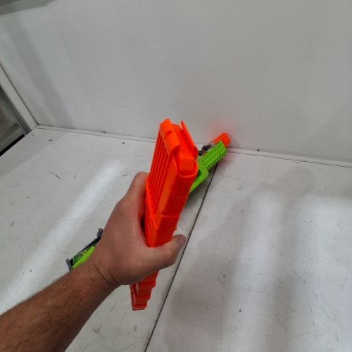 NERF ZOMBIE CORRUPTER DART BLASTER WITH 18 DART CLIP - GREEN/ORANGE image 4
