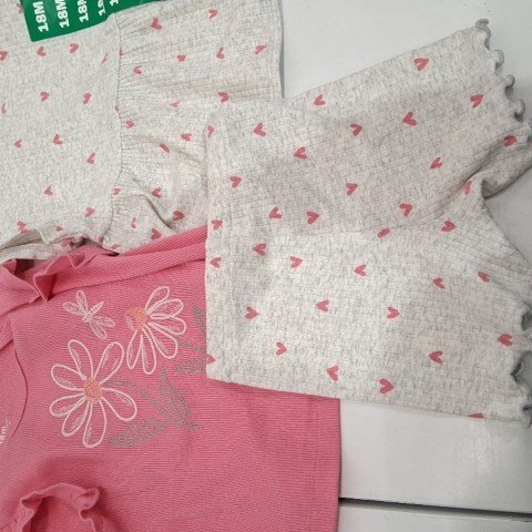 3PC TODDLER GIRL CARTERS OUTFIT SET: 2 TOPS, 1 SHORTS - 18 MONTHS - GREY/PINK (STYLE: 3702222) image 2