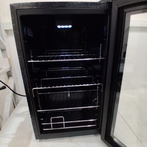 FRIGIDAIRE GLASS DOOR BEVERAGE CENTER REFRIGERATOR - 2.4 CU.FT, 89 CAN CAPACITY - BLACK - (MODEL: EFMIS2440-6COM) image 6