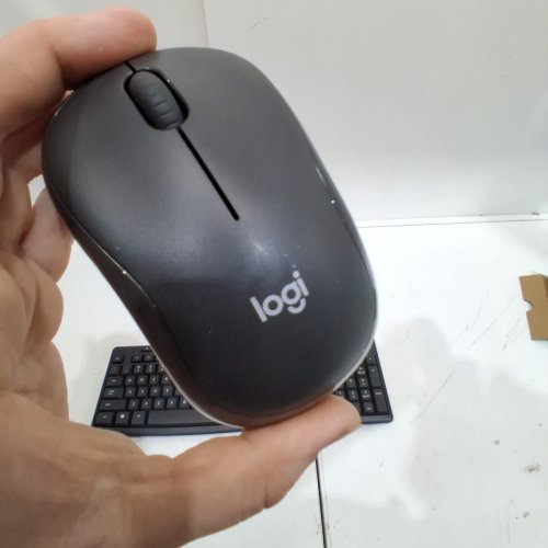 LOGITECH WIRELESS KEYBOARD WITH SILENT TOUCH TECHNOLOGY - BLACK (MODEL: MK295) image 4