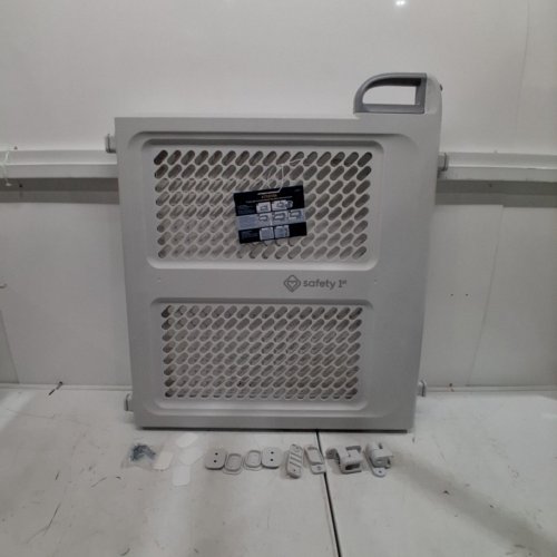 SAFETY 1ST LIFT, LOCK & SWING DUAL-MODE GATE - 28" - 42"X 26" - GREY (MODEL:GA048CWHOF1) image 2
