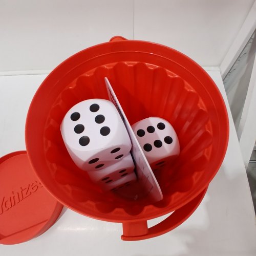 HASBRO - GIANT YAHTZEE GAME WITH EXTRA-LARGE FOAM DICE AND A CONVENIENT PLASTIC BUCKET FOR STORAGE - AGES 8+ - RED (MODEL: 1872245) image 5