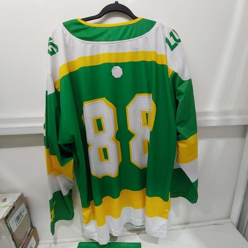 MENS LUG NORTHERN STARS HOCKEY JERSEY AND SOCKS - #88 - EXTRA LARGE - GREEN image 5