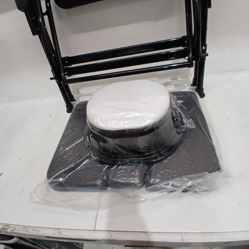 FOLDABLE COMMODE CHAIR TOILET WITH U-SHAPED CUSHION - BLACK image 3
