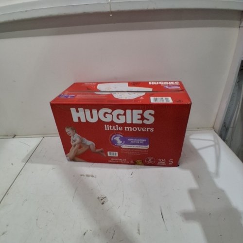 104PK HUGGIES LITTLE MOVERS DIAPERS - SIZE 5 image 2