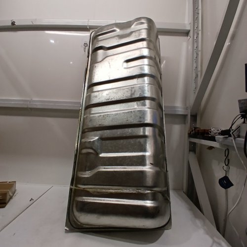 SPECTRA PREMIUM AUTOMOTIVE FUEL TANK FOR FORD 1969-1970 GALAXIE / MERCURY MARQUIS - SILVER (MODEL: F27F) image 3