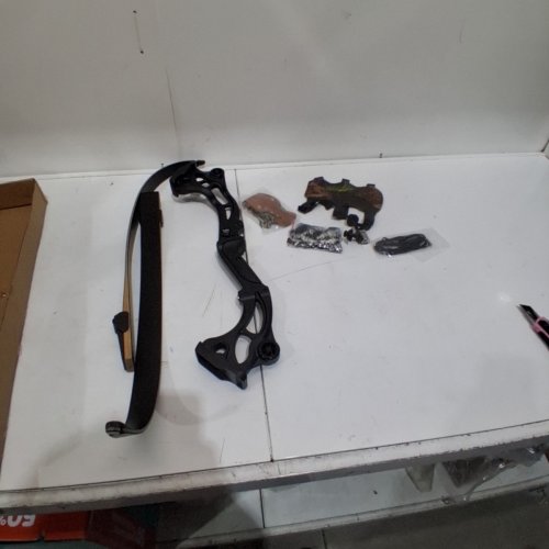 JUNXING HUNTING RECURVE BOW - 64" - BLACK image 3