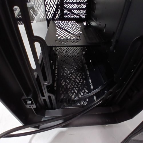 FRACTAL DESIGN MESHIFY 2 COMPACT ATX FLEXIBLE HIGH-AIRFLOW LIGHT TINTED TEMPERED GLASS WINDOW MID TOWER COMPUTER CASE - BLACK (MODEL: MESHIFY 2 COMPACT/FD-C-MES2C-03) image 8