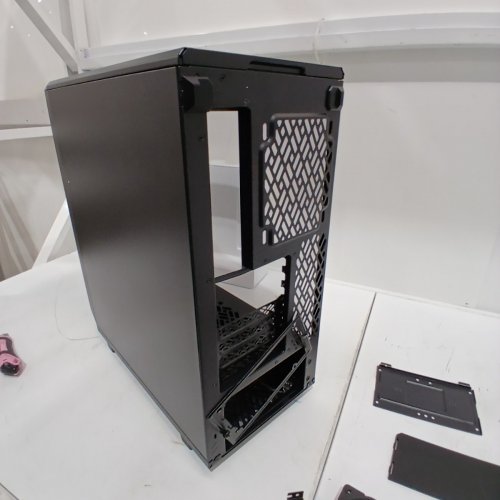 FRACTAL DESIGN MESHIFY 2 COMPACT ATX FLEXIBLE HIGH-AIRFLOW LIGHT TINTED TEMPERED GLASS WINDOW MID TOWER COMPUTER CASE - BLACK (MODEL: MESHIFY 2 COMPACT/FD-C-MES2C-03) image 15