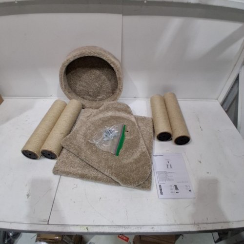 AMAZONBASICS CAT ACTIVITY TREE WITH SCRATCHING POSTS 15.7" X 15.7" X 31.5" image 2
