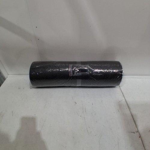 AMAZON BASICS YOGA/EXCERSISE MAT - 74'' X 24'' - BLACK image 2