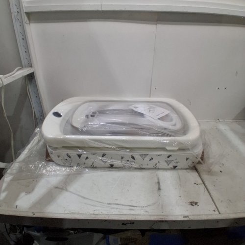 DEYGIA 2-IN-1 DIAPER CHANGING TABLE AND BABY BATH - 33" X 19.6" X 37" - GREY (ITEM: 10701-GY) image 2