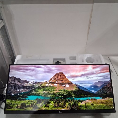 LG ULTRAWIDE MONITOR WITH IPS DISPLAY - 29" 100HZ (2560X1080) - BLACK (MODEL: 29U511A) image 2