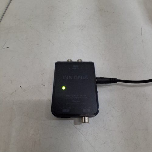INSIGNIA OPTICAL/COAX DIGITAL-TO-ANALOG AUDIO CONVERTER - 5 V, 600MA - BLACK (MODEL: NS-HZ313-C) image 2