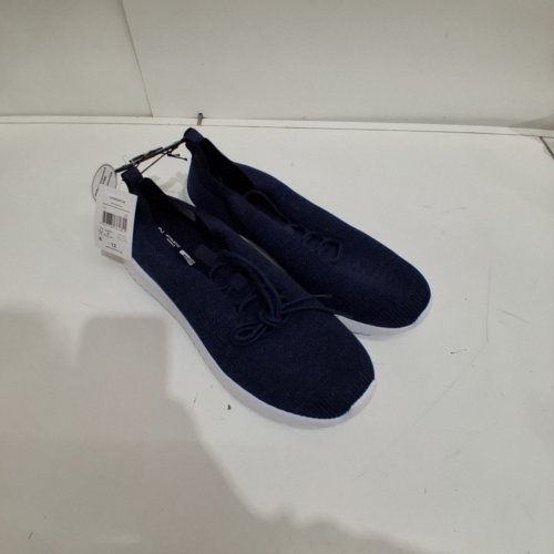 MEN'S ATHLETIC WORKS KNIT SNEAKERS - SIZE 12 - NAVY (STYLE: 16TRENDY26) image 3