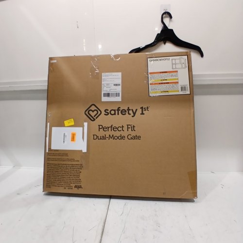 SAFETY 1ST PERFECT FIT DUAL-MODE GATE - FITS OPENINGS 28" - 42" - WHITE - (MODEL: GA049CWHOF1Z) image 4
