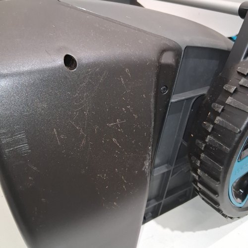 GARDENA LEAF AND LAWN COLLECTOR, PUSH OPERATED HEIGHT ADJUSTABLE - BLACK/BLUE (MODEL: 3565) image 3