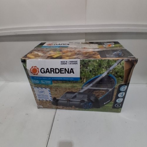 GARDENA LEAF AND LAWN COLLECTOR, PUSH OPERATED HEIGHT ADJUSTABLE - BLACK/BLUE (MODEL: 3565) image 4