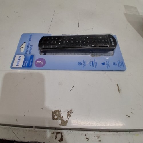 PHILIPS 3 DEVICE UNIVERSAL TV REMOTE - BLACK (MODEL: SRP4322B/27) image 3