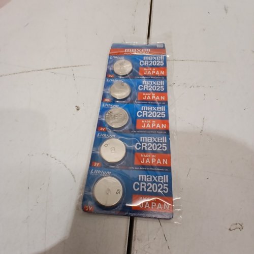 5PK MAXELL LITHIUM COIN CELL BATTERIES, WATCH & CALCULATOR BATTERY - CR2025 image 3