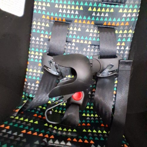 COSCO SCENERA NEXT CONVERTIBLE CAR SEAT - TRIANGLES (MODEL: 22182C-EJQ) image 4