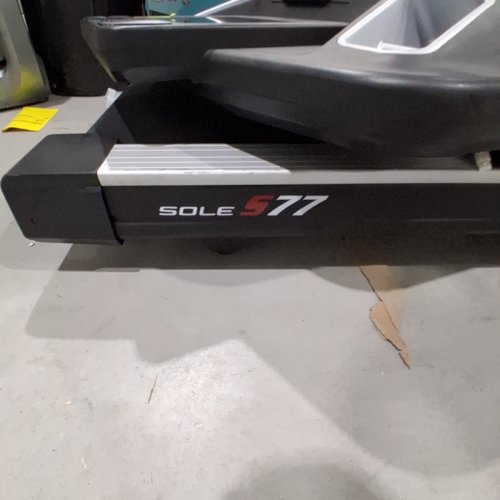 SOLE FITNESS NON-FOLDING COMMERCIAL 4.0HP TREADMILL WITH TOUCHSCREEN - BLACK (MODEL: S77) image 5