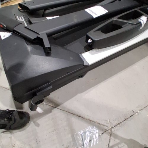 SOLE FITNESS NON-FOLDING COMMERCIAL 4.0HP TREADMILL WITH TOUCHSCREEN - BLACK (MODEL: S77) image 7